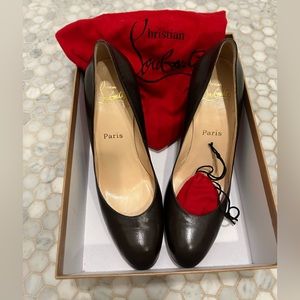 Christian Louboutin Brown Pump